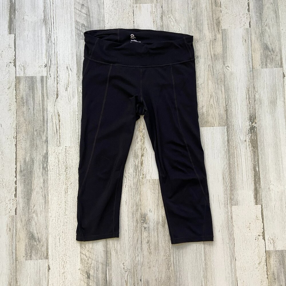 GAP Sculpt Women's Size Large Capri Compression Leggings Black Crop Length